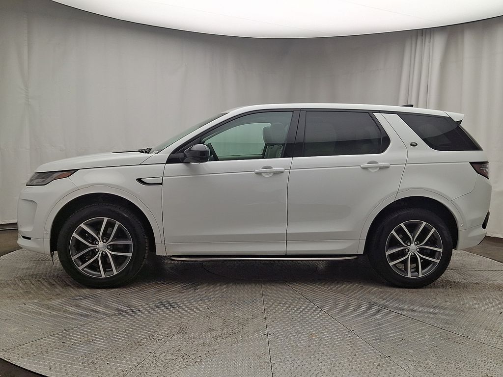 Thumbnail: 2025 Land Rover Discovery Sport - 7