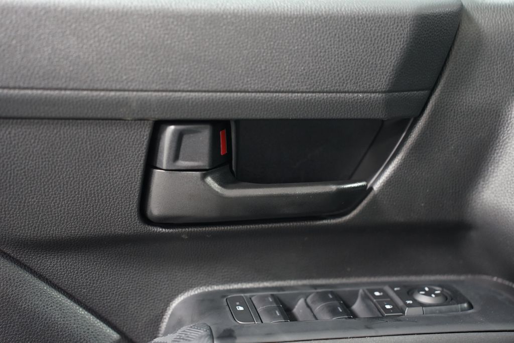 2025 Toyota Tacoma SR 30