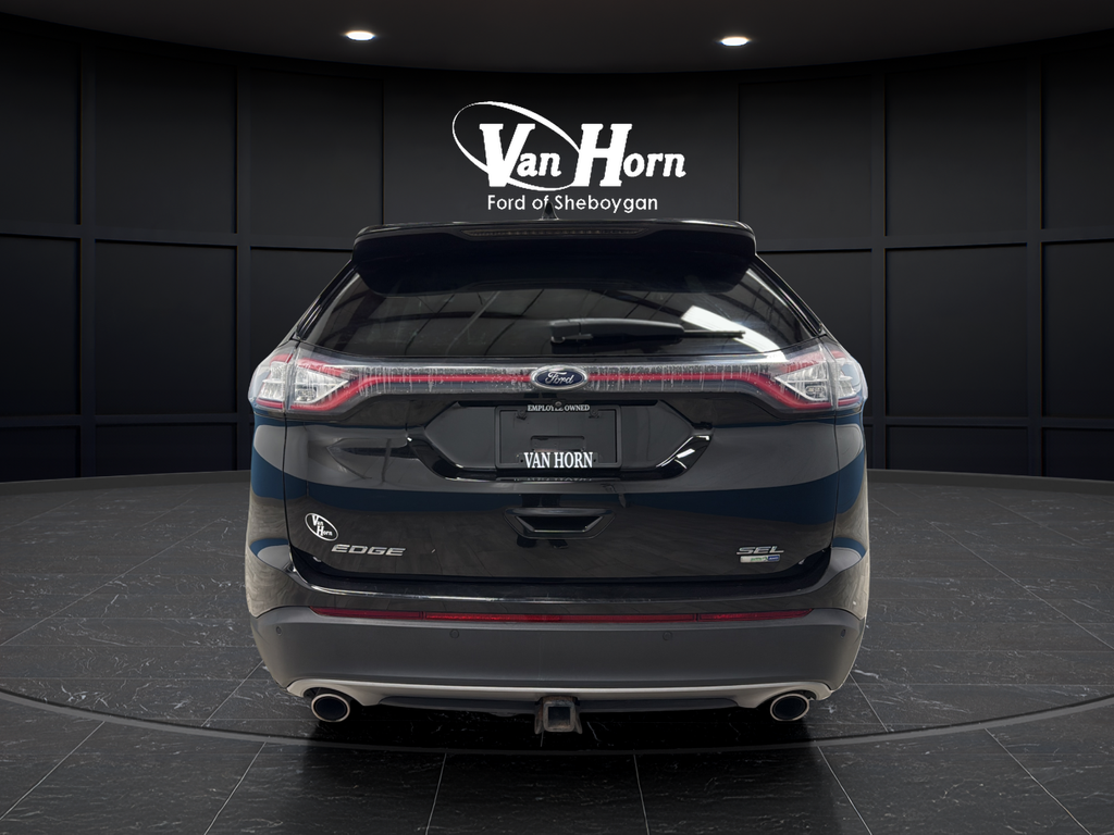 Used 2018 Shadow Black Ford SEL image 6