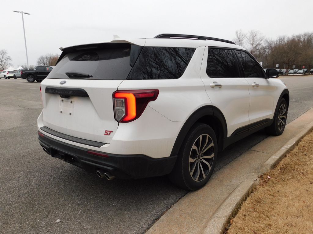 Thumbnail: 2021 Ford Explorer - 12