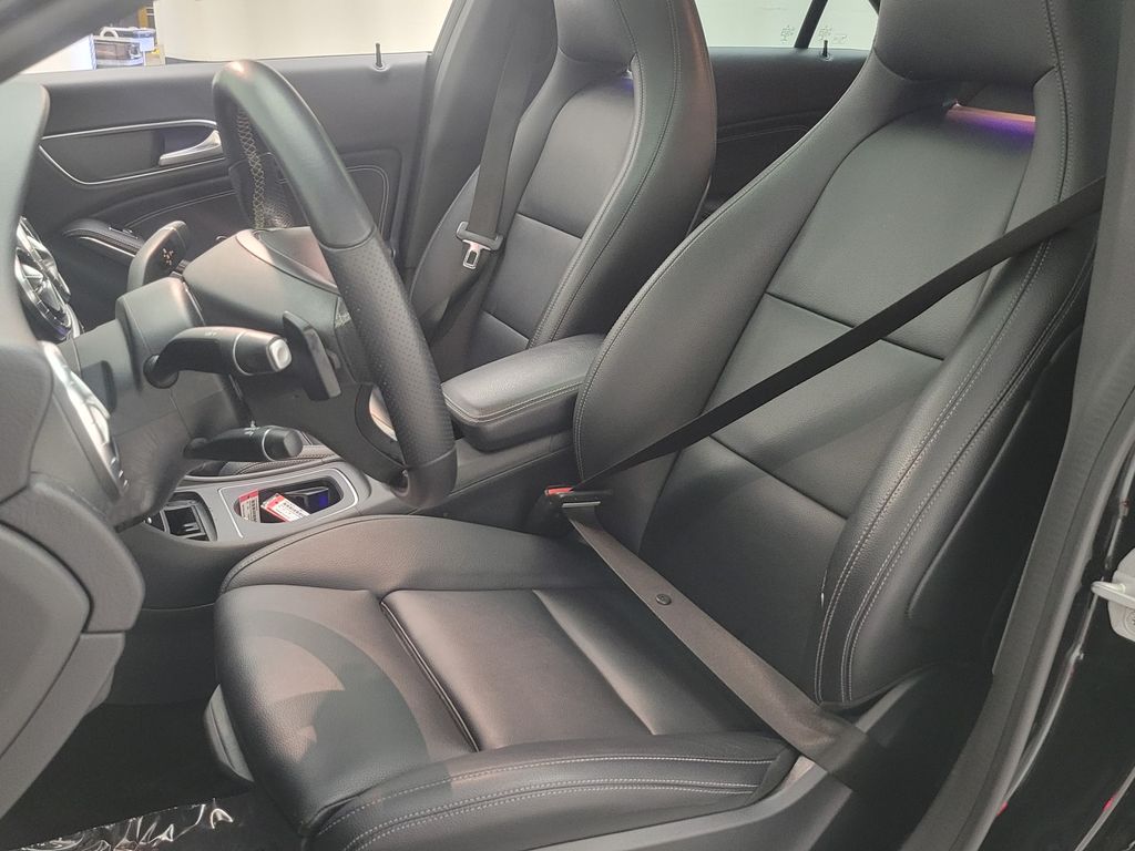 Thumbnail: 2016 Mercedes-Benz CLA - 22