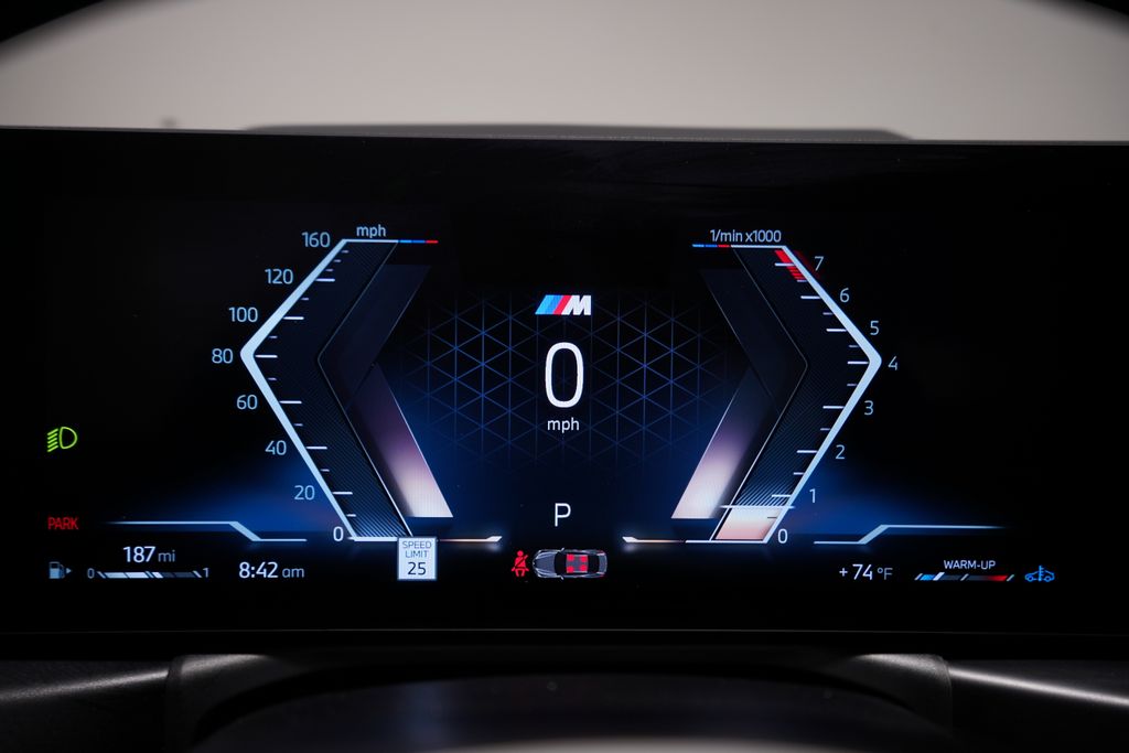 Thumbnail: 2024 BMW 2 Series - 18