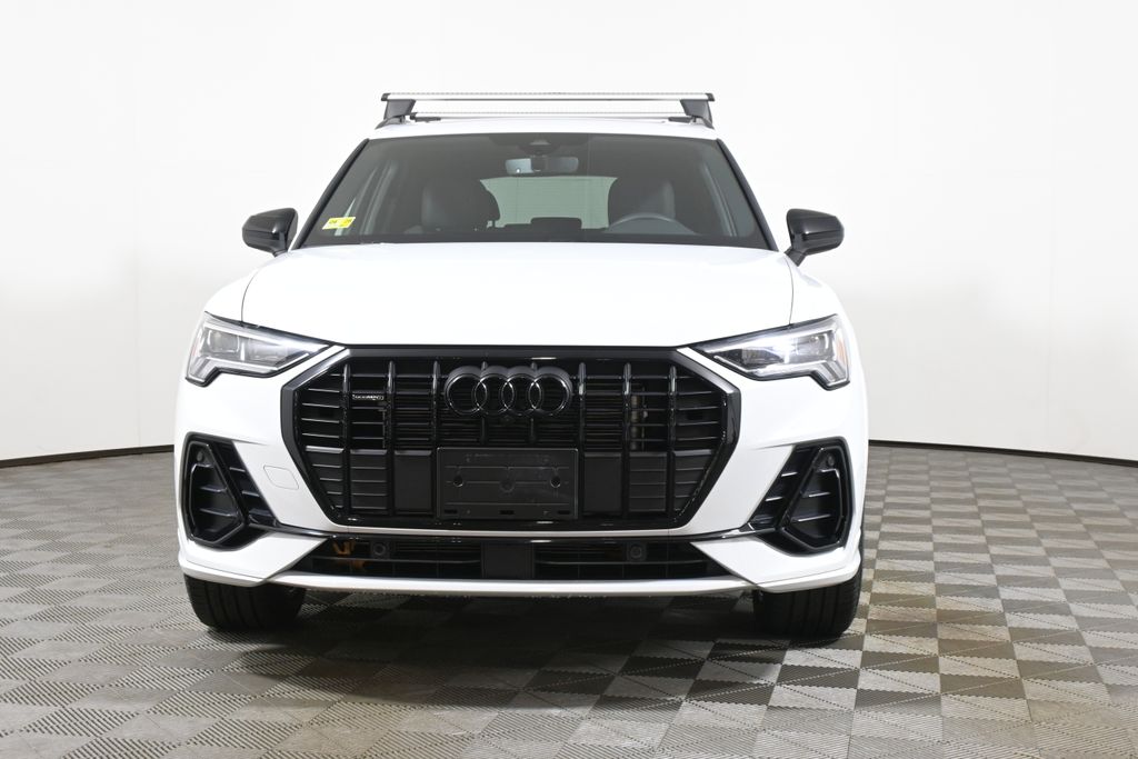 Thumbnail: 2025 Audi Q3 - 10