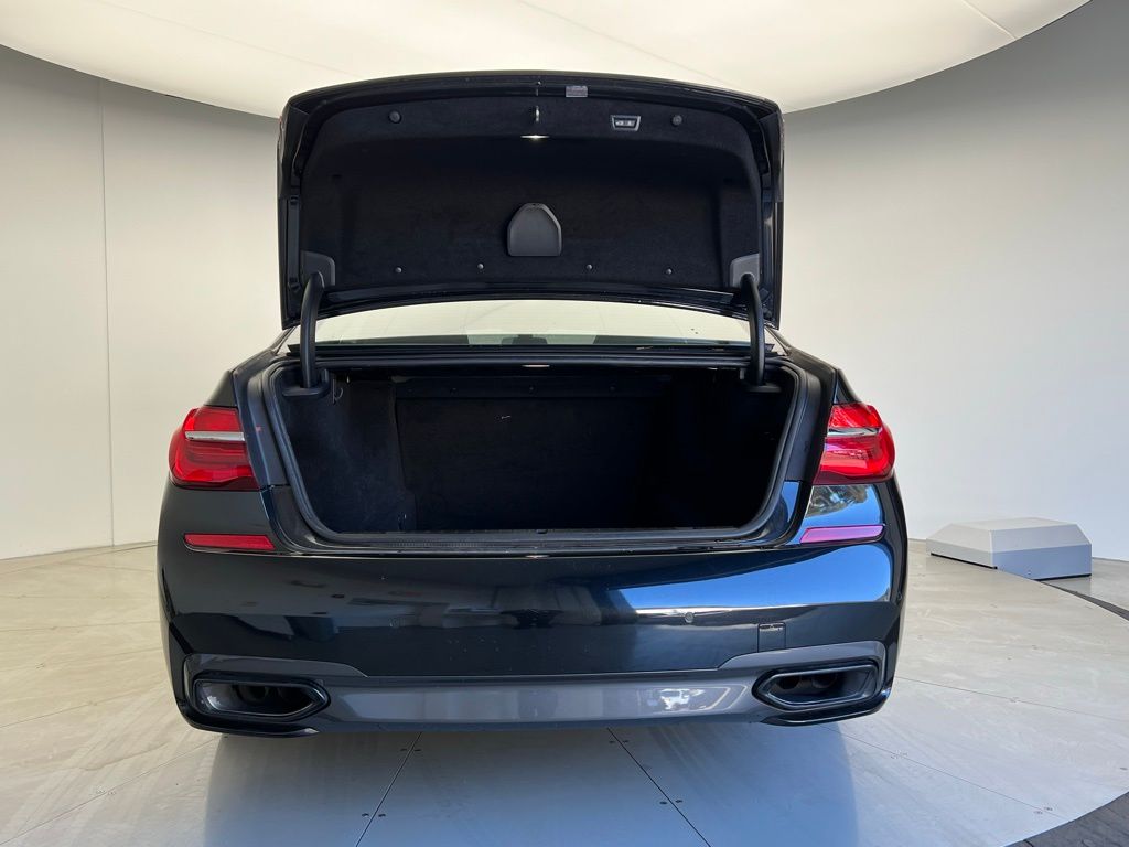 Thumbnail: 2019 BMW 7 Series - 5