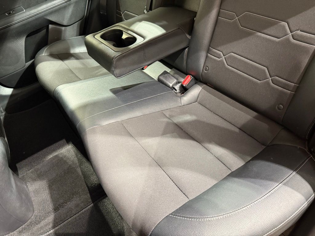 Thumbnail: 2021 Kia Forte - 18