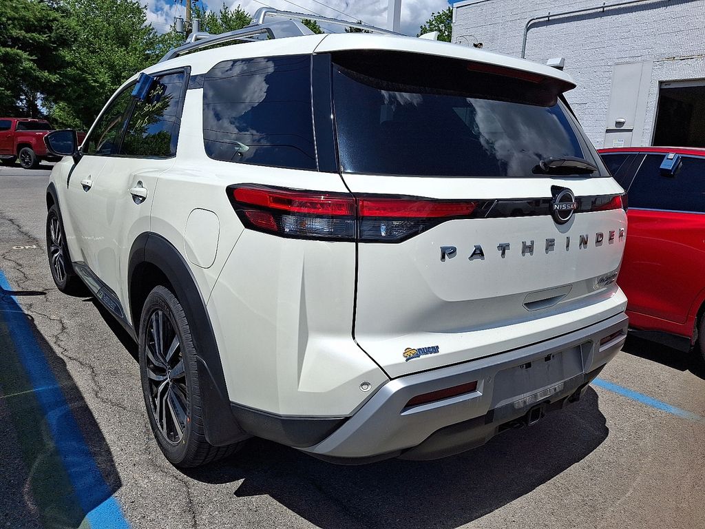 2024 Nissan Pathfinder — photo 4
