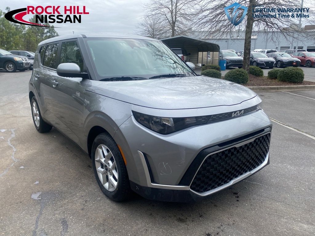 2024 Kia Soul LX FWD