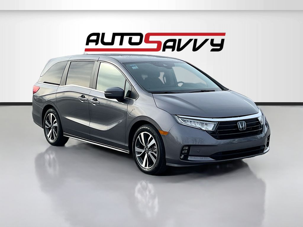 2024 Honda Odyssey Touring's photo
