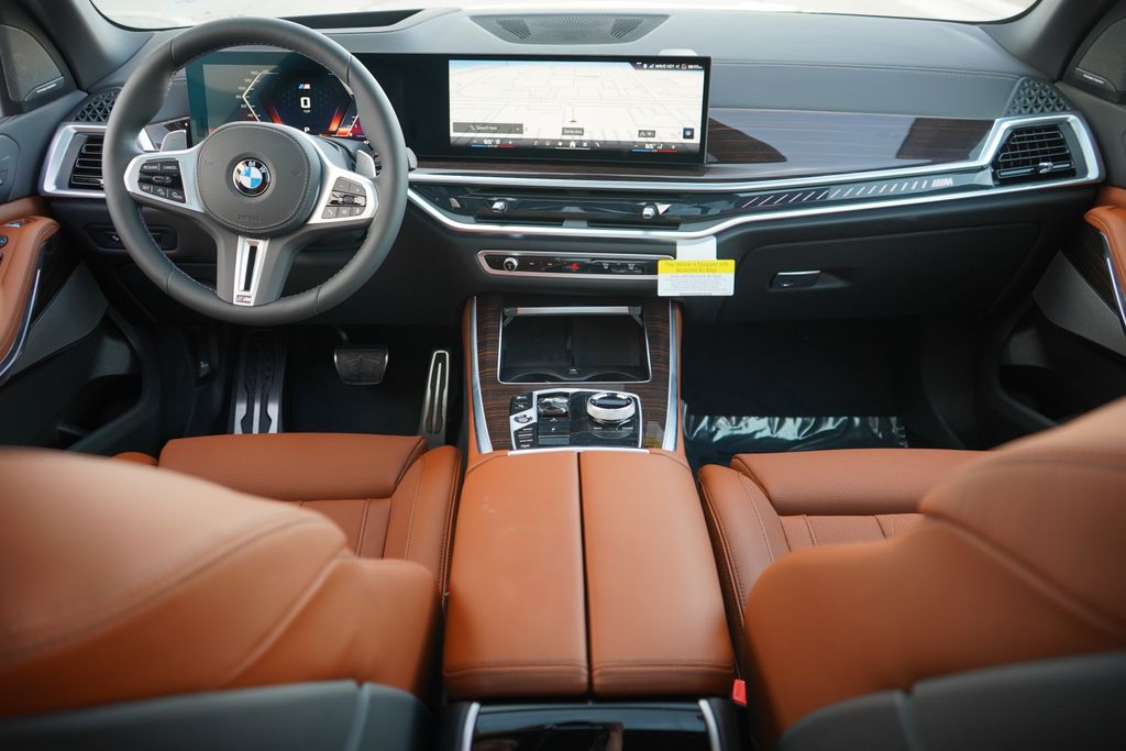 Thumbnail: 2026 BMW X5 - 13