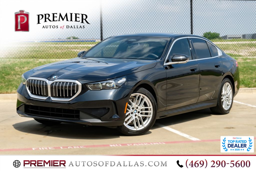 Black Sapphire Metallic 2025 BMW 5 Series Sedan Rear-Wheel Drive 8-Speed Automatic
