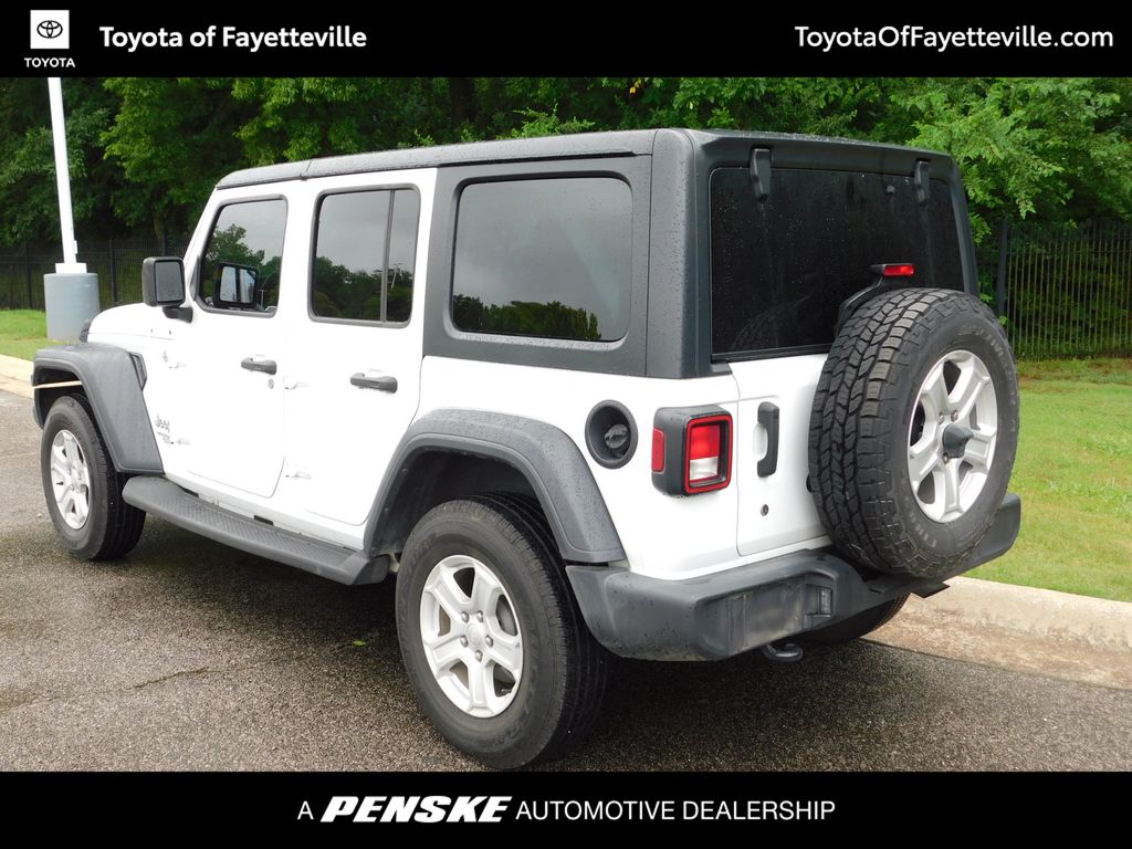 2018 Jeep Wrangler Unlimited Sport S 3