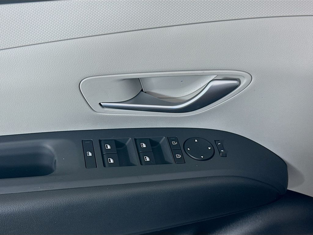 Thumbnail: 2026 Hyundai Tucson - 18