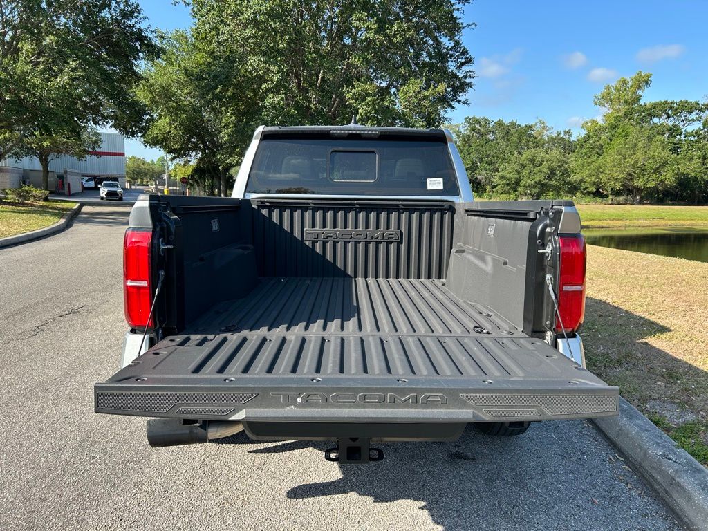 2024 Toyota Tacoma SR5 10