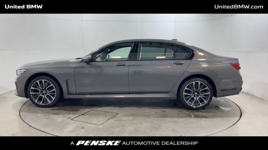 Thumbnail: 2022 BMW 7 Series - 5