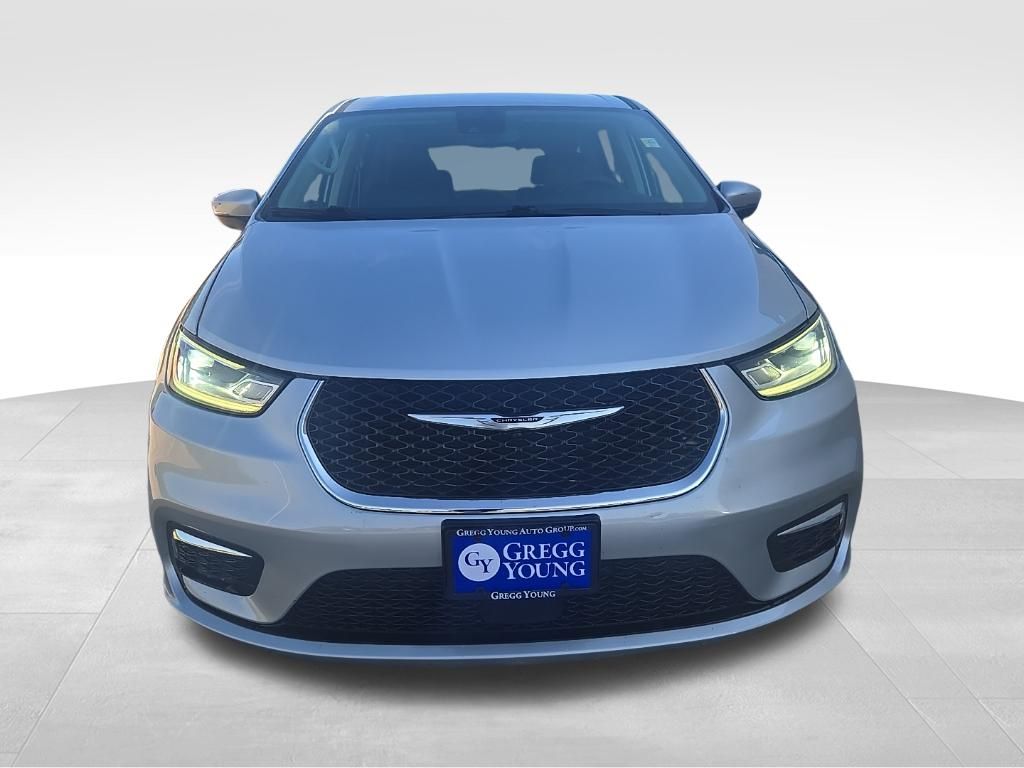 Used 2023 Chrysler Pacifica Van