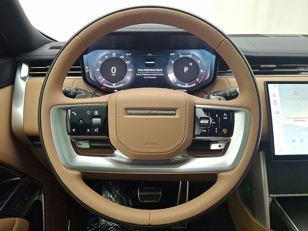 Thumbnail: 2025 Land Rover Range Rover - 15