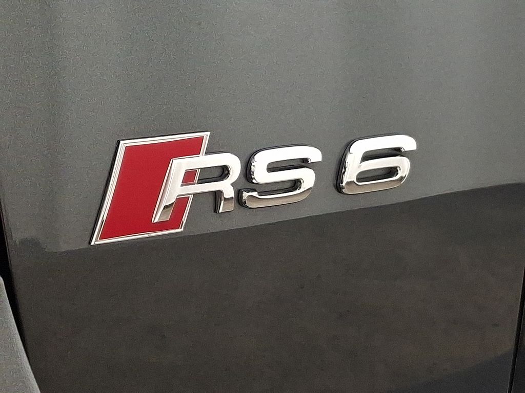 Thumbnail: 2003 Audi RS 6 - 30