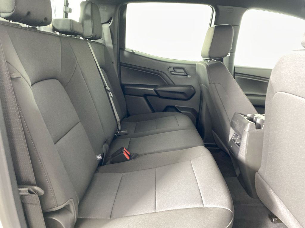 2025 Chevrolet Colorado Work Truck photo