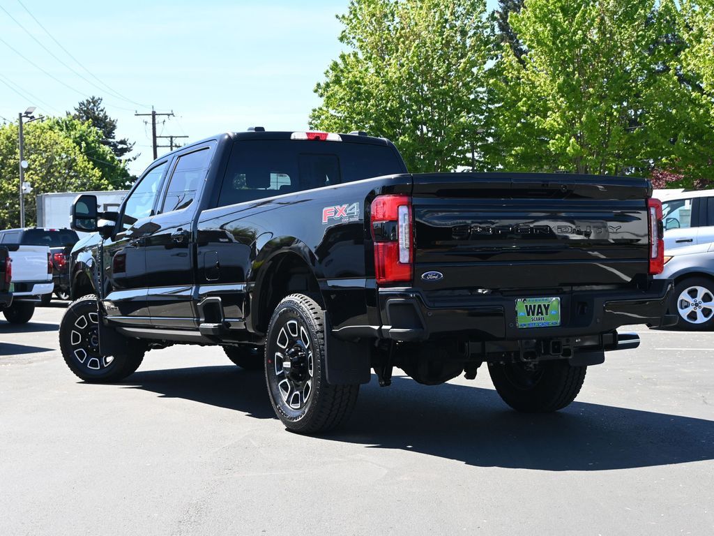 2025 Ford F-350 Super Duty Platinum