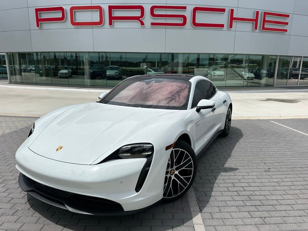 Thumbnail: 2022 Porsche Taycan - 1