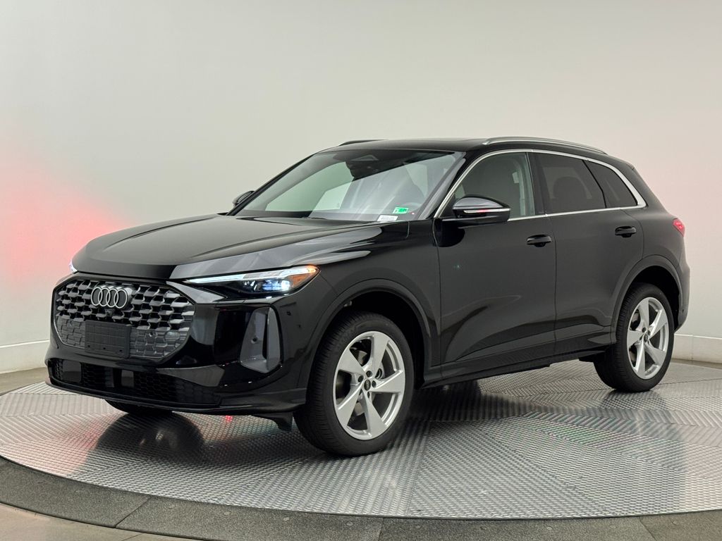 Thumbnail: 2025 Audi Q5 - 6