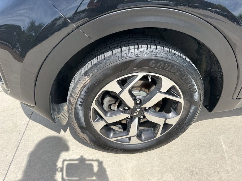 2022 Black Cherry Pearl Kia Sportage LX AWD SUV