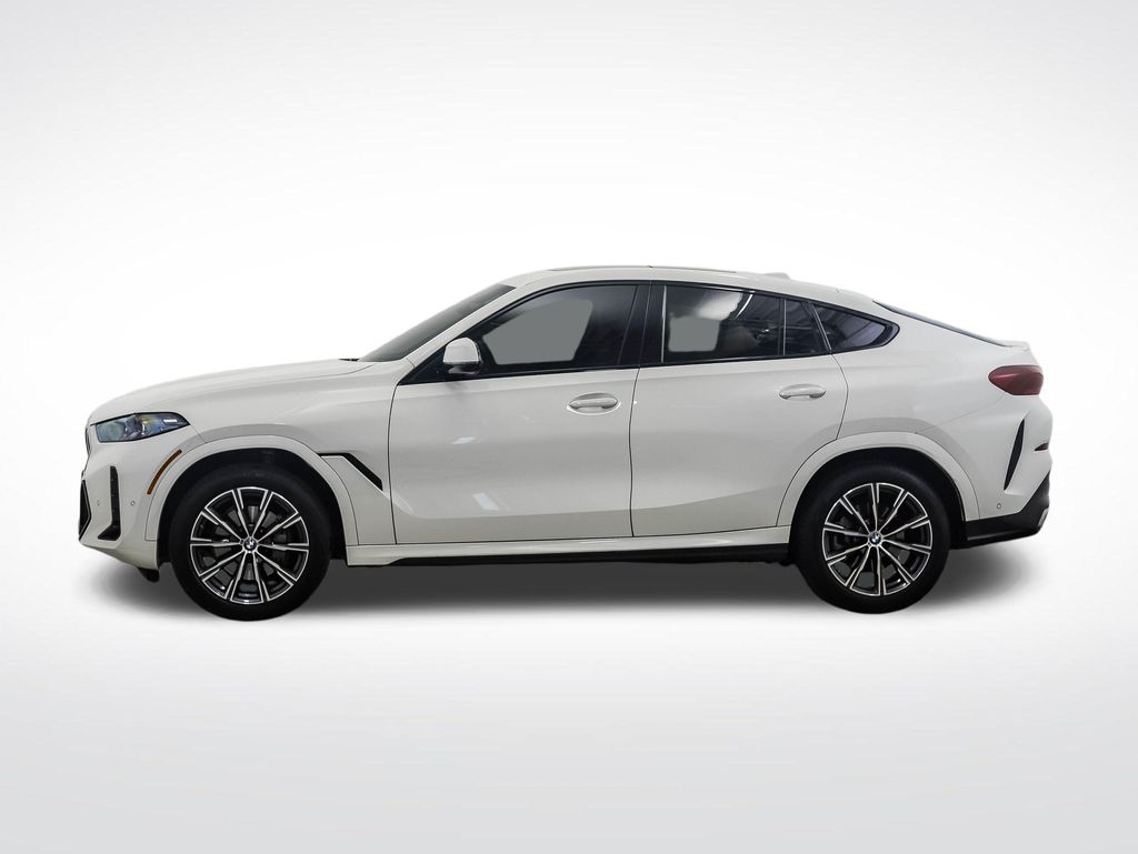 Thumbnail: 2024 BMW X6 - 2
