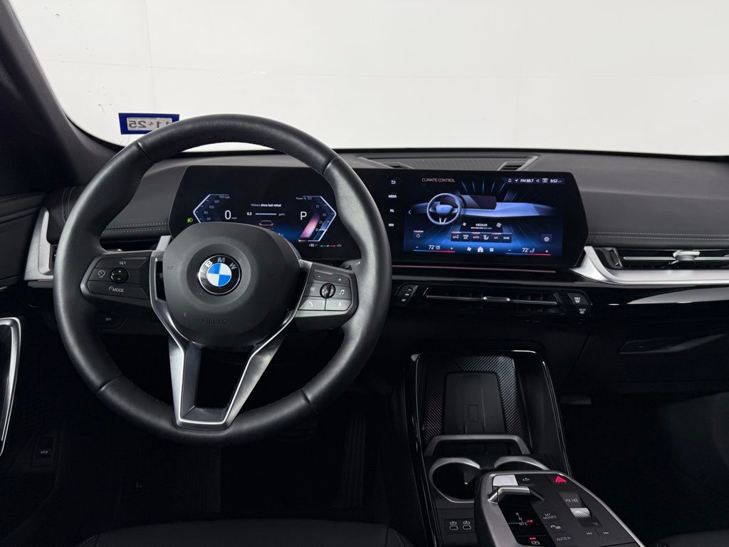 2025 BMW X1 xDrive28i 12