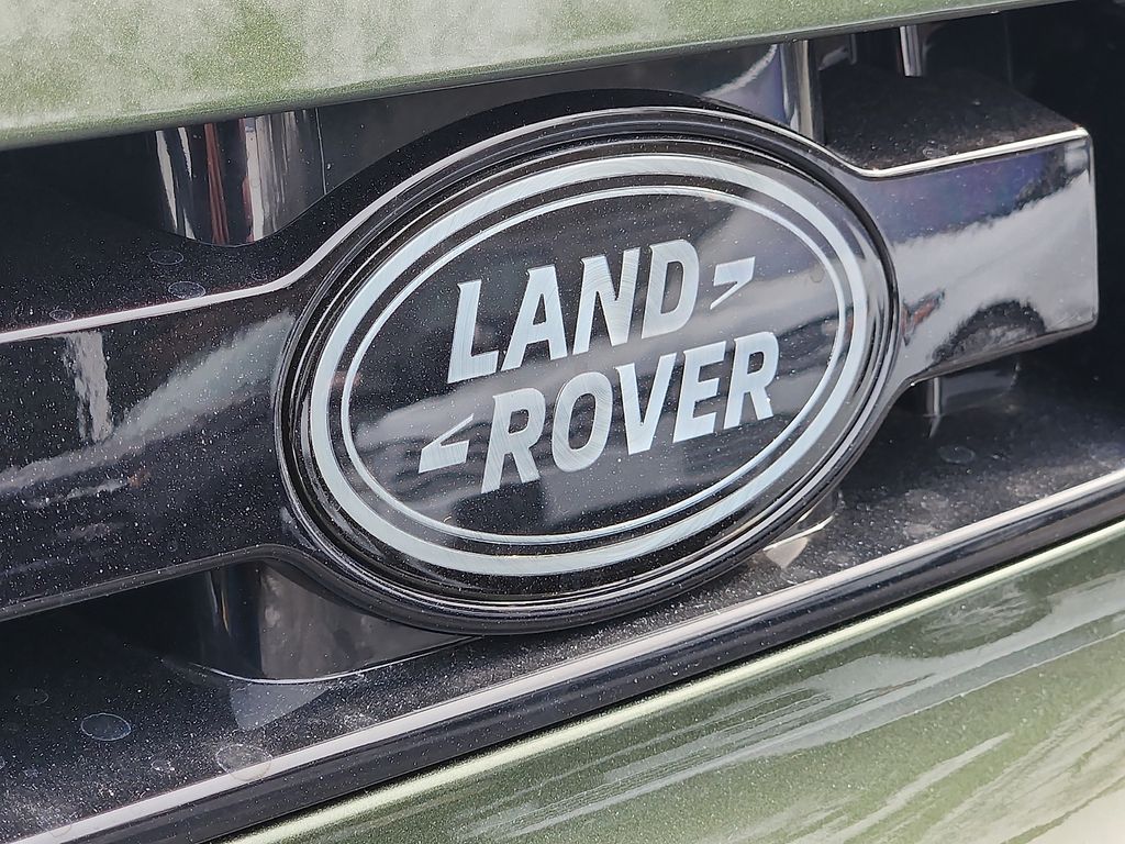 Thumbnail: 2026 Land Rover Defender - 11