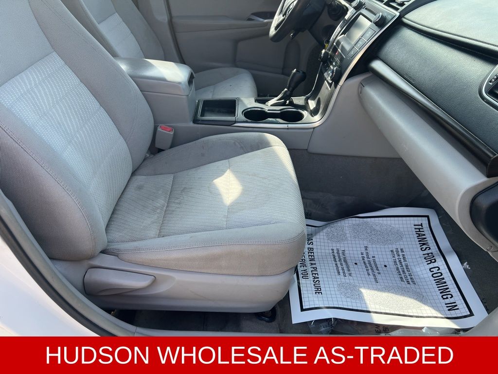 2015 White Toyota Camry LE FWD Sedan