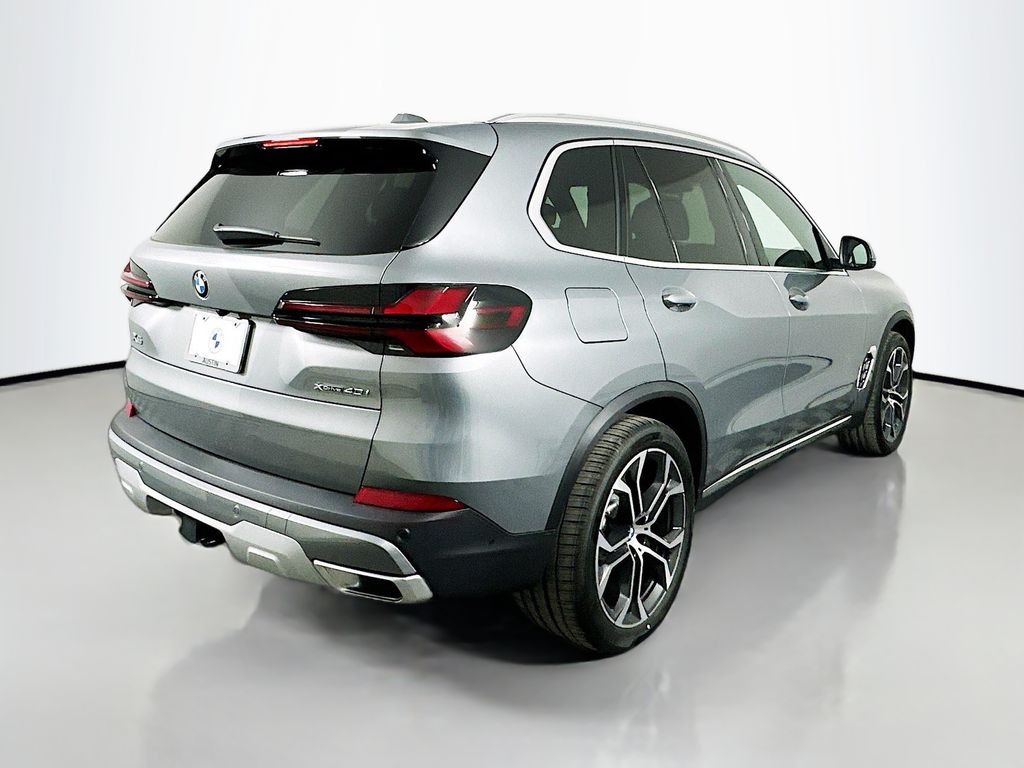 Thumbnail: 2026 BMW X5 - 5