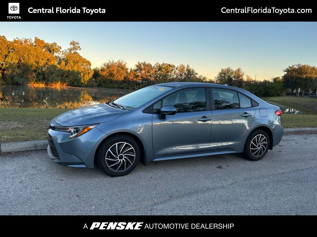 Thumbnail: 2025 Toyota Corolla - 1