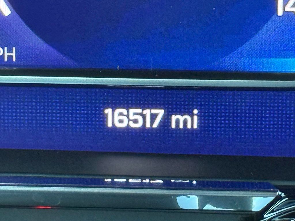 2024 Summit White Chevrolet Silverado 1500 RST 4X4 Truck