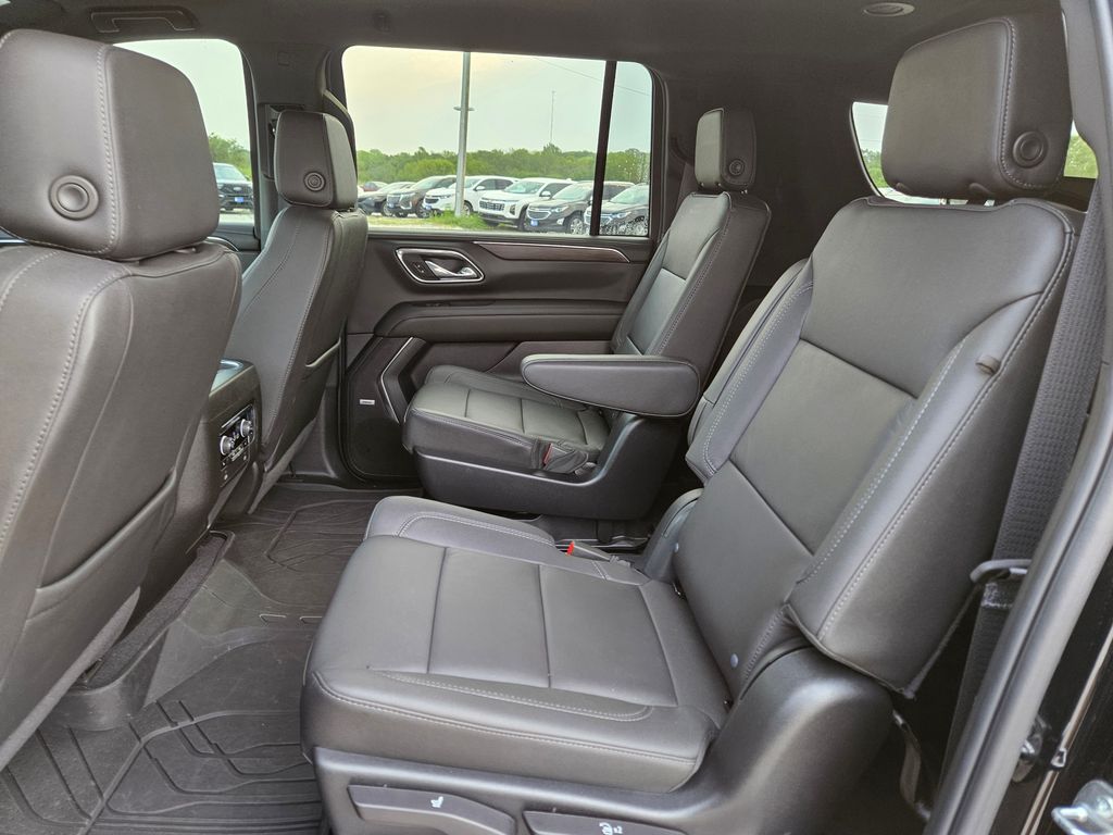 Used 2024 Chevrolet Suburban SUV