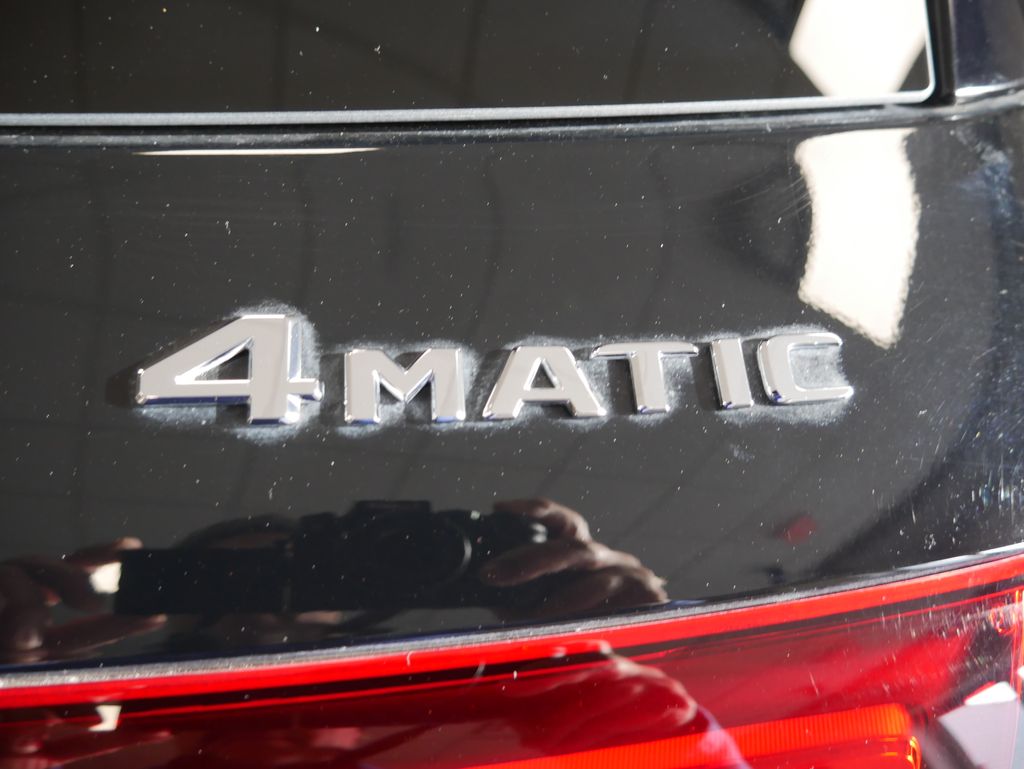 Thumbnail: 2024 Mercedes-Benz GLE - 9