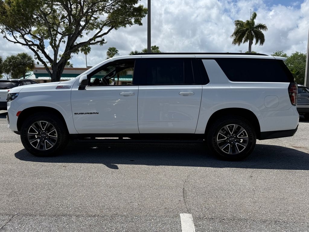 used 2023 Chevrolet Suburban car