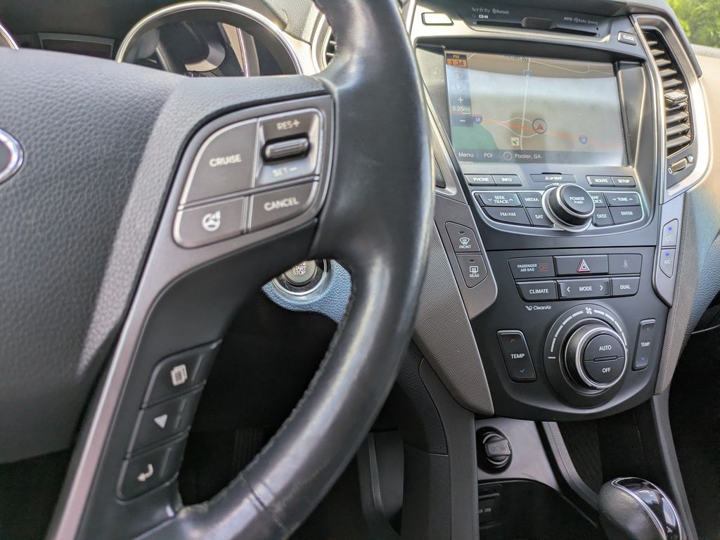 2016 Hyundai Santa Fe Sport 2.0L Turbo