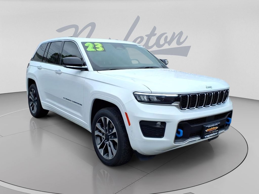 Bright White Clearcoat 2023 Jeep Grand Cherokee 4xe Overland 4WD SUV / Crossover Four-Wheel Drive 8-Speed Automatic