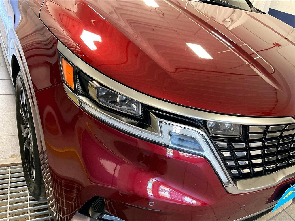 2023 Kia Carnival — photo 33