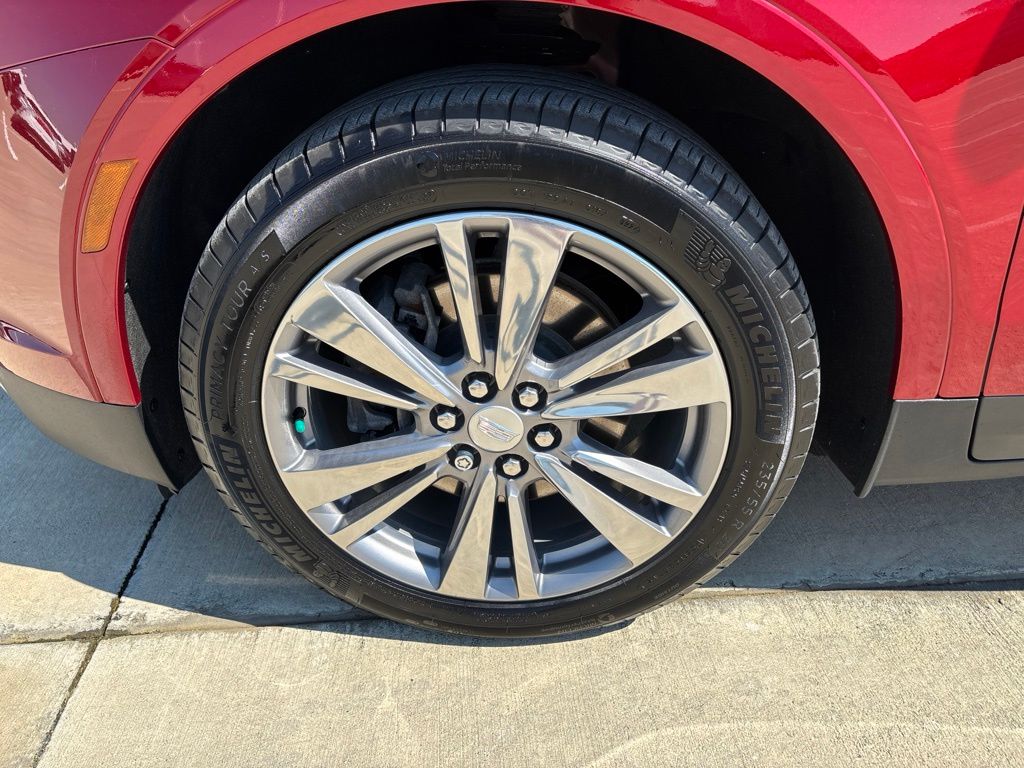 Used 2024 Cadillac XT5 SUV