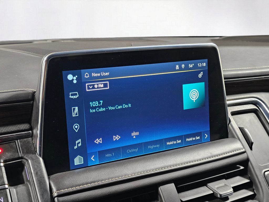 Used 2023  Chevrolet Premier image 26