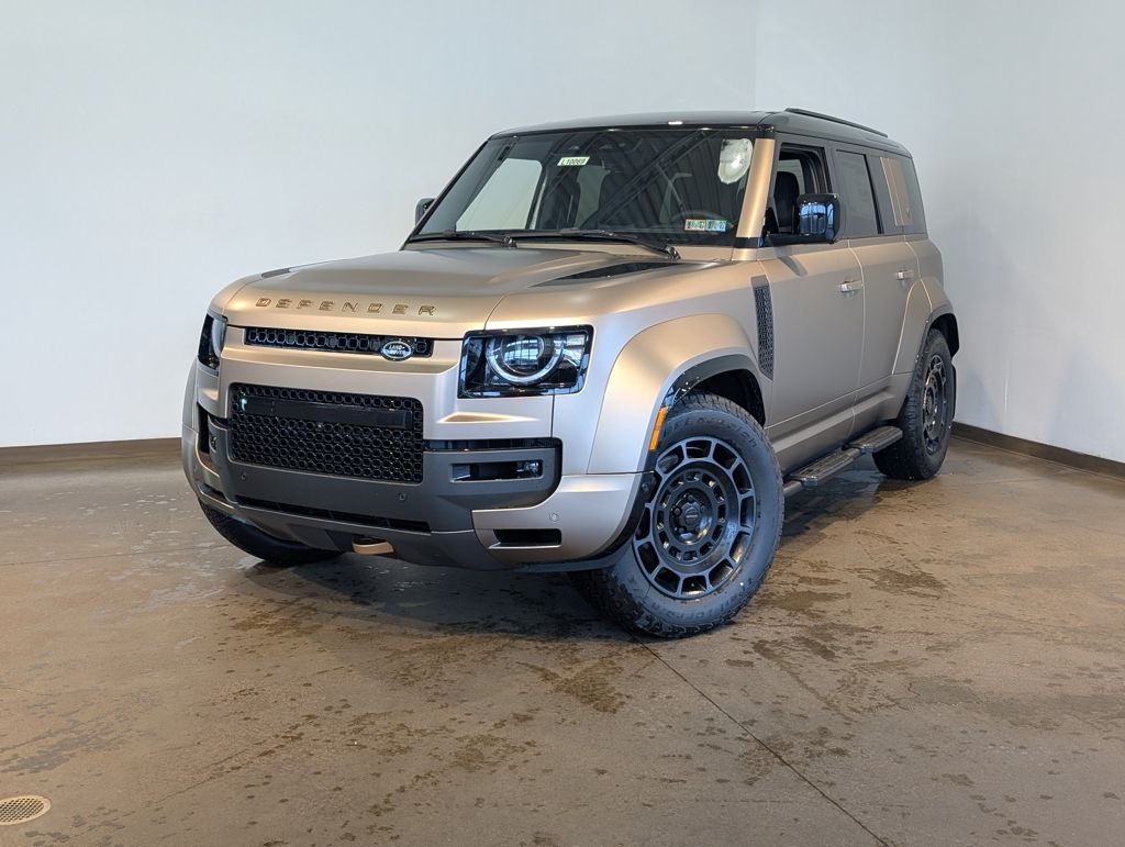 2026 Land Rover Defender 110 P635 OCTA AWD