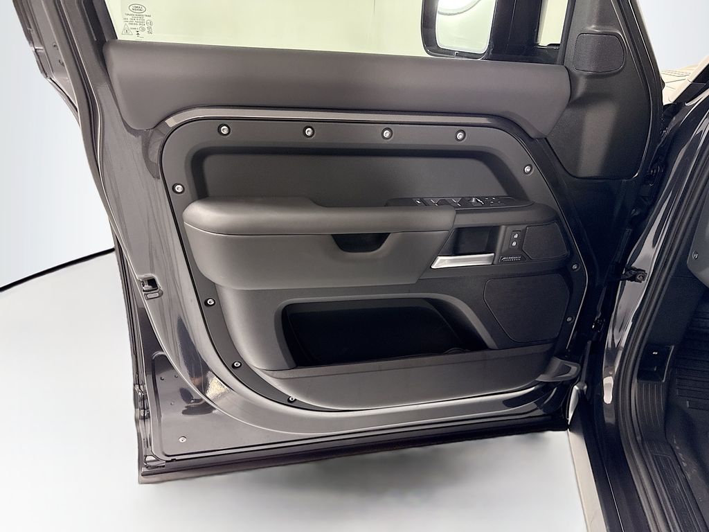 Thumbnail: 2026 Land Rover Defender - 24