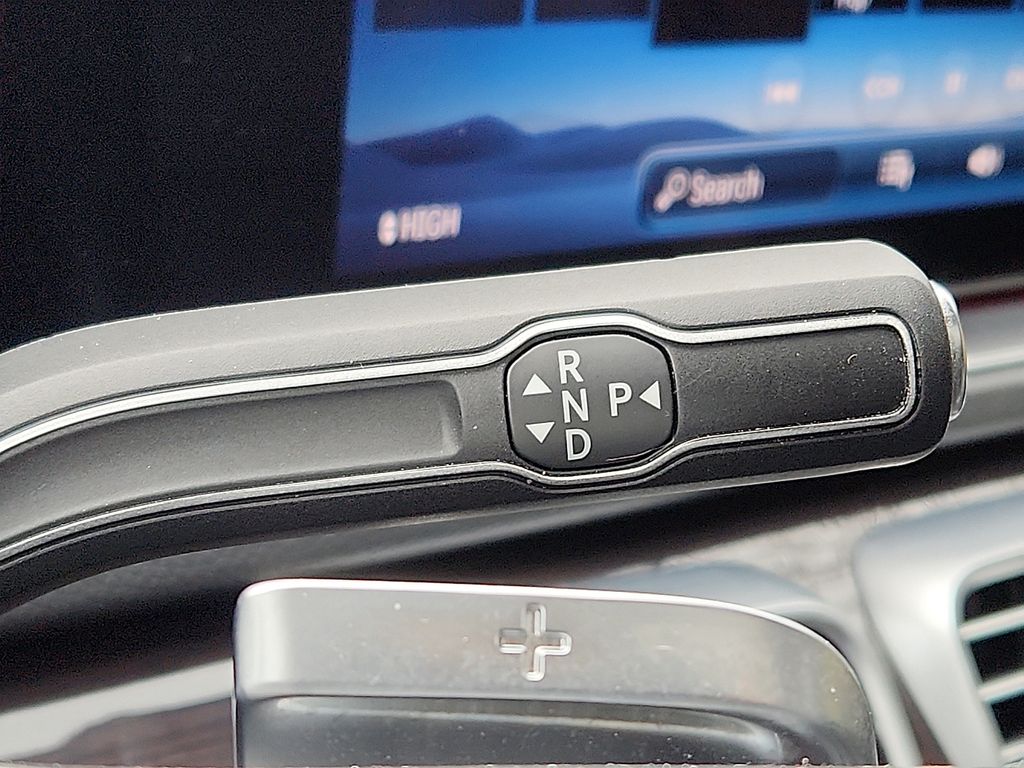 Thumbnail: 2024 Mercedes-Benz GLE - 16