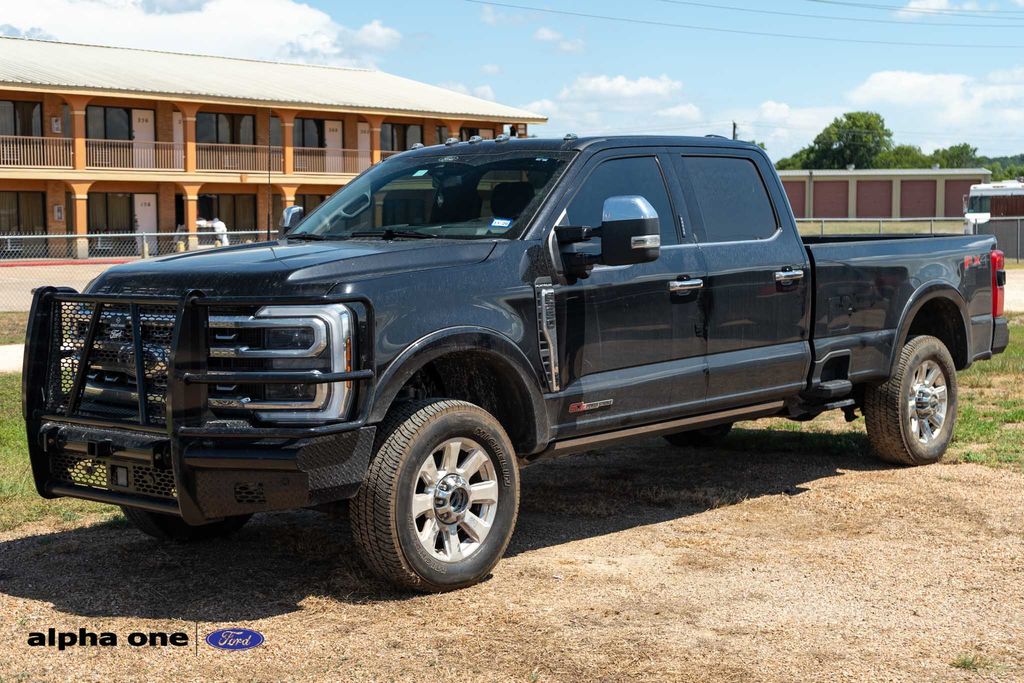 2024 Ford F-350 Super Duty Platinum Crew Cab 4WD