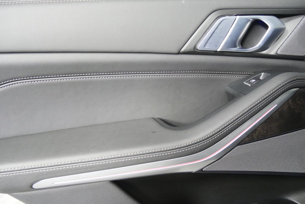 Thumbnail: 2025 BMW X5 - 13
