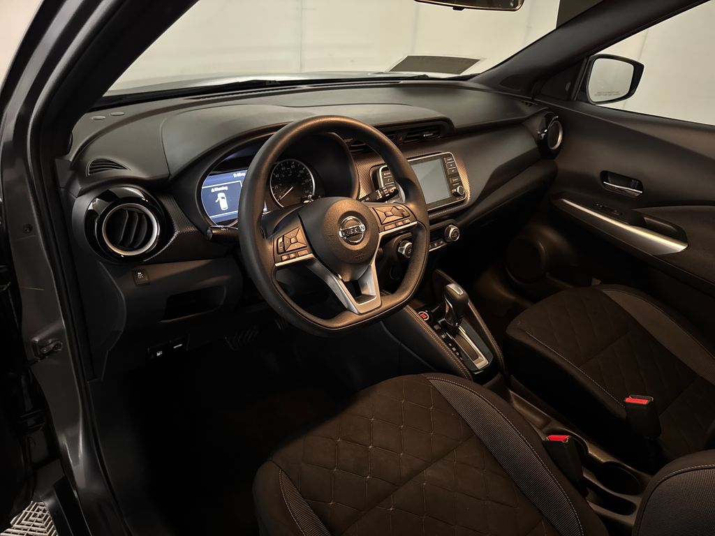 Certified Used 2018 Gray Nissan SV image 6