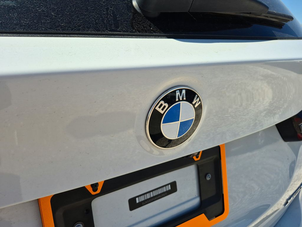 2022 BMW X3 xDrive30i White at Autostrade