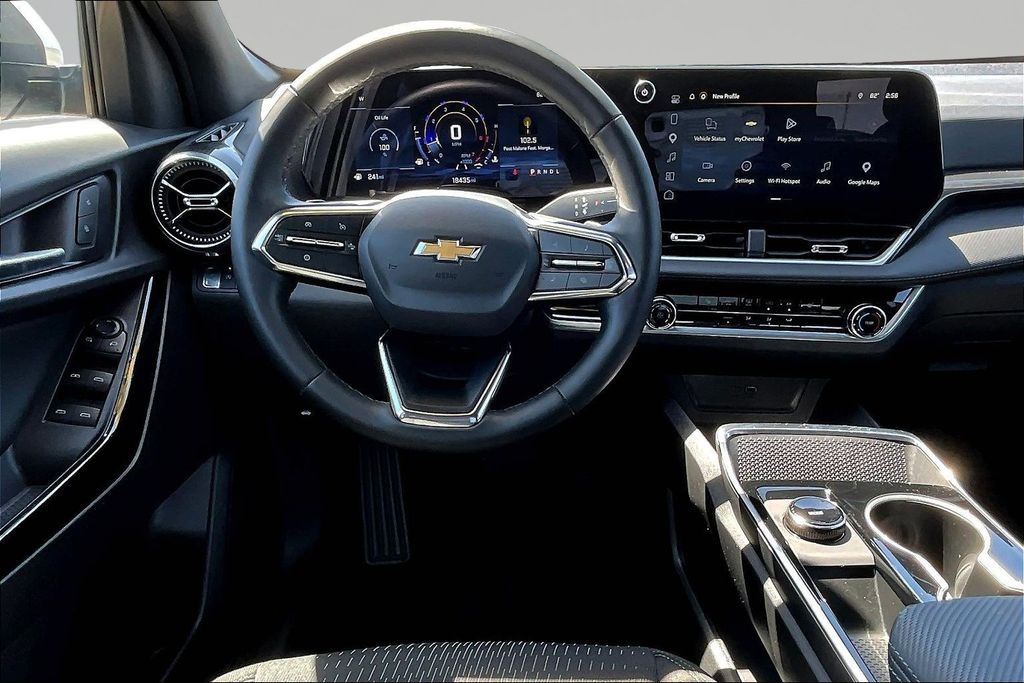 Used 2026 Chevrolet Equinox SUV