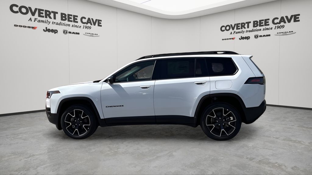 New 2026 White/off-white Jeep Overland image 5